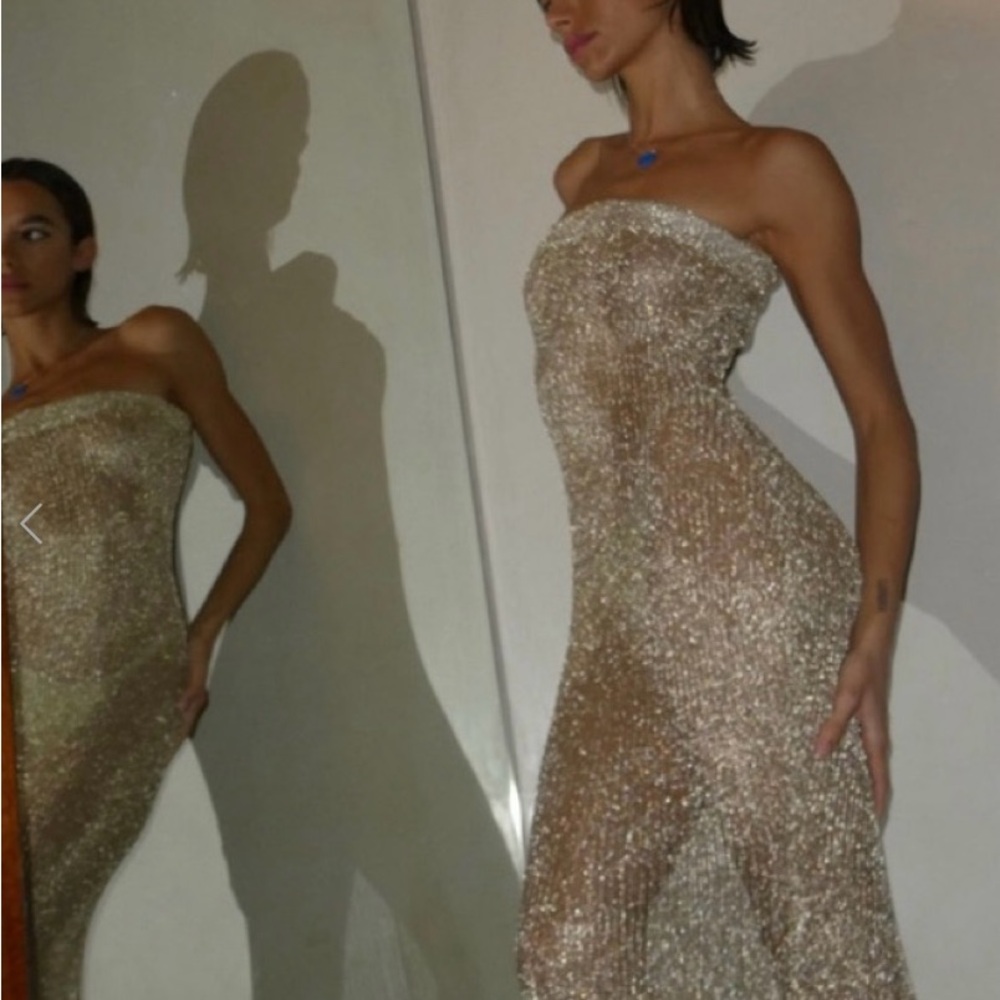 Stunning Strapless Metallic dress